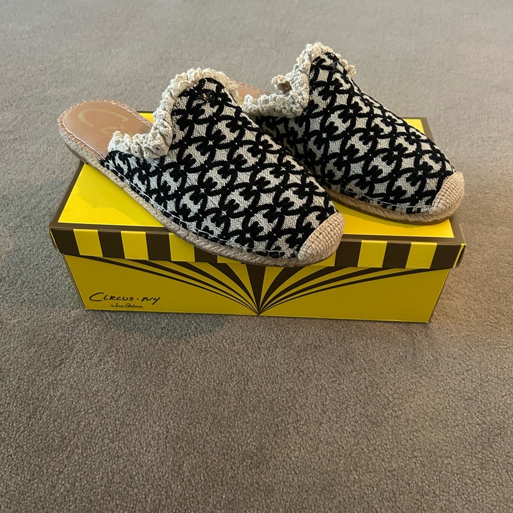 Circus by Sam Edelman Black and Natural Mallory Espadrille Mules